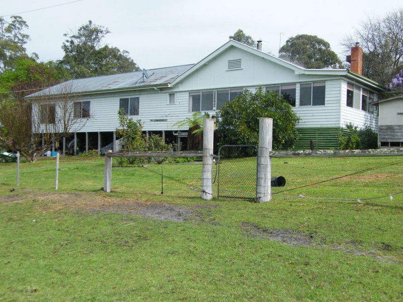 380 Balfours St, Bairnsdale, Vic 3875 Property Details