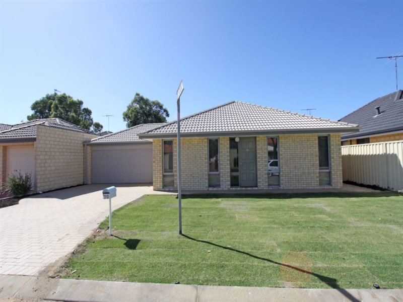 70 Brook Circle, Greenfields, WA 6210 Property Details