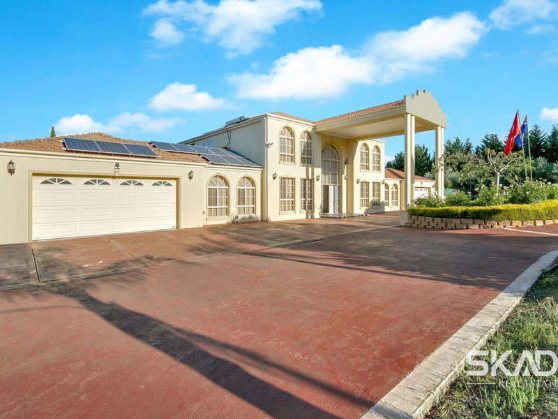 30 The Panorama, Mickleham, Vic 3064 House for Sale