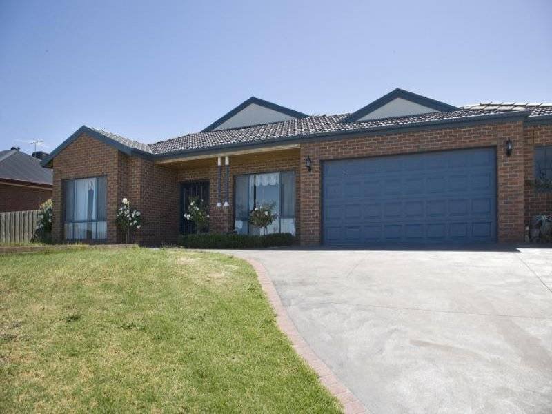 39 Cherry Hill Drive, Cranbourne, Vic 3977 Property Details