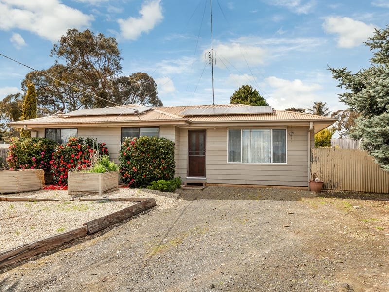 8 Marin Court, Broadford, Vic 3658 Property Details