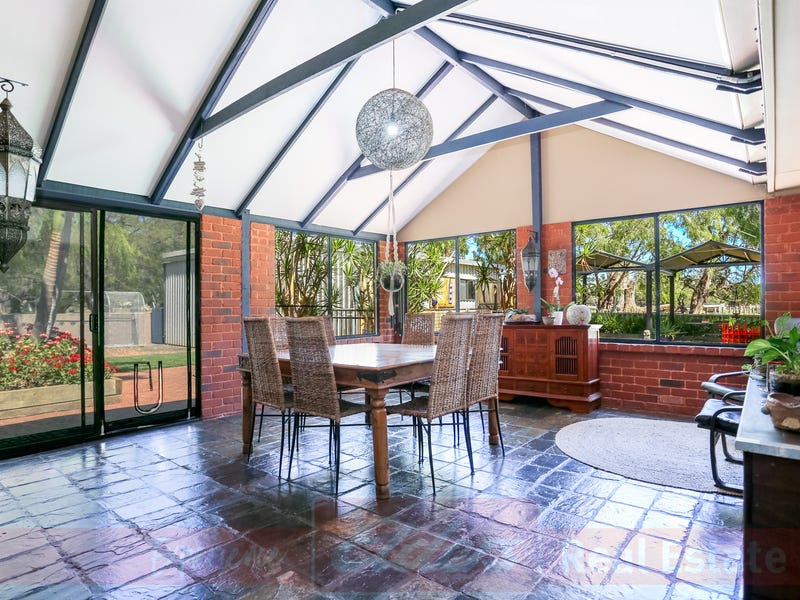 437 Ludlow Road N, Forrest Beach, WA 6271