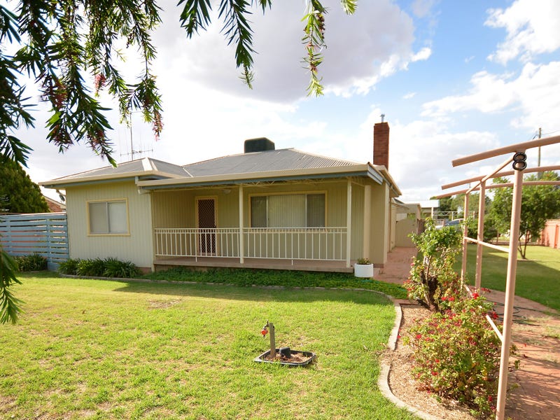 8 Bathurst, Forbes, NSW 2871 Property Details