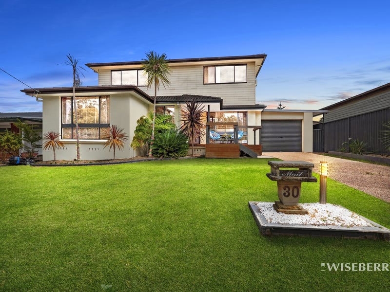 30 Dalton Avenue, Kanwal, NSW 2259 Property Details