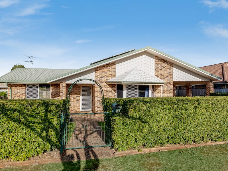 16 Anita Drive, Kearneys Spring, QLD 4350