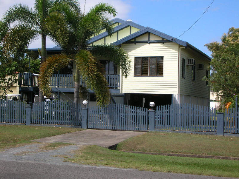 11 Rutledge Street, Ingham, Qld 4850 Property Details