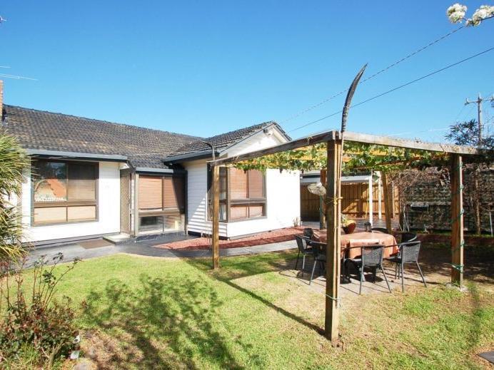 13 Bindi Street, Glenroy, Vic 3046 Property Details