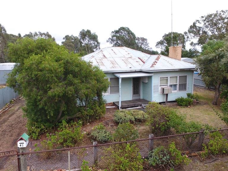 41 Orme Street, Edenhope, Vic 3318 Property Details