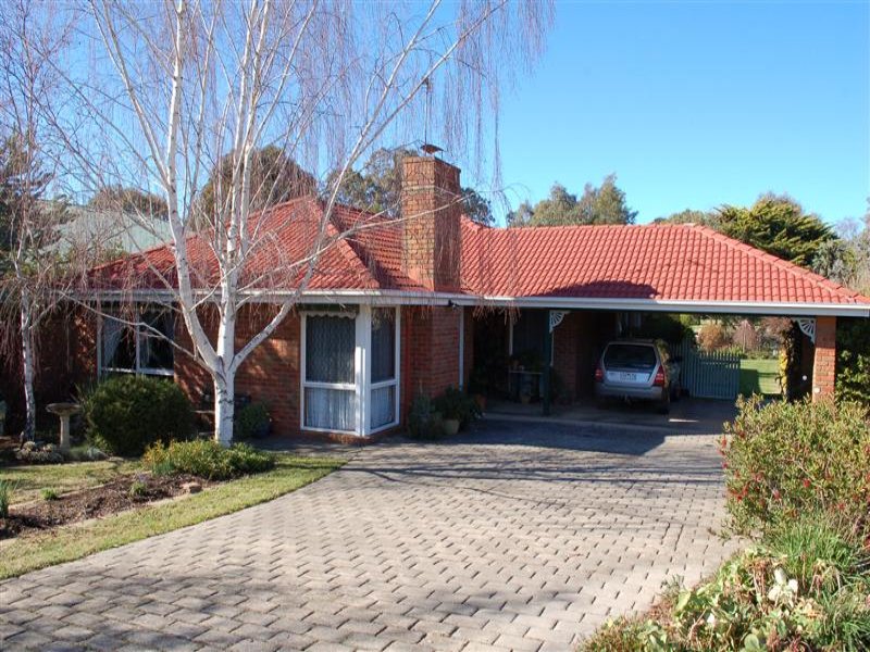 18 Links Road, Mansfield, VIC 3722