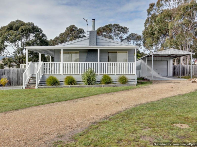 8 Landfall Avenue, Newlands Arm, VIC 3875