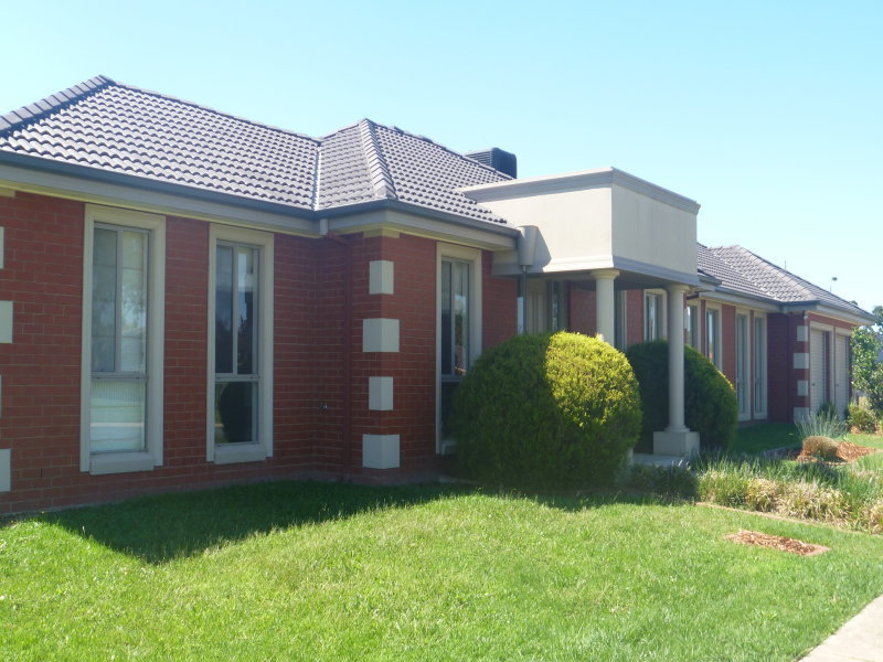 2 Brewster Court Kialla Lakes, Shepparton, Vic 3630 Property Details