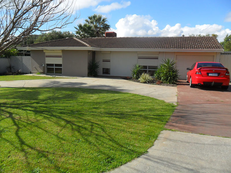 9 Lara Court, Waikiki, WA 6169 Property Details