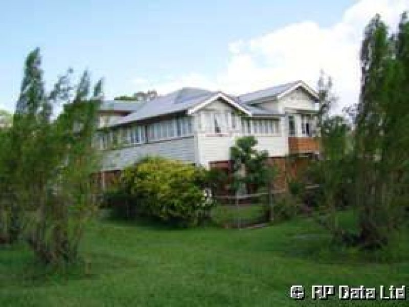 10 Beerwah Street, Landsborough, QLD 4550