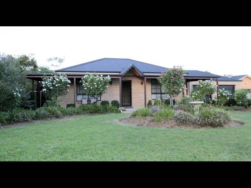 4 Boyd Street, Cootamundra, NSW 2590 Property Details