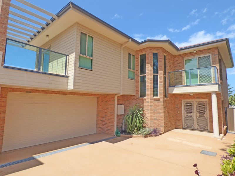 2/165 Stella Street, Toowoon Bay, NSW 2261