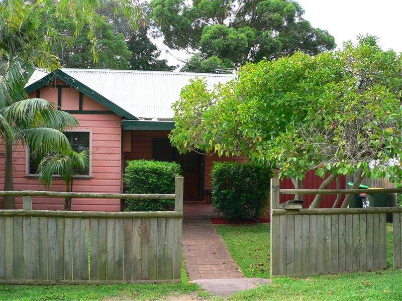 32 Anderson Road, Mortdale, NSW 2223 Property Details