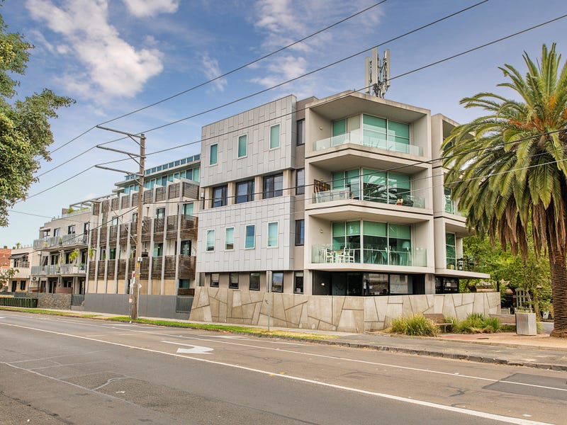 10/220 Barkly Street, St Kilda, VIC 3182 10/220 Barkly Street, St Kilda, VIC 3182
