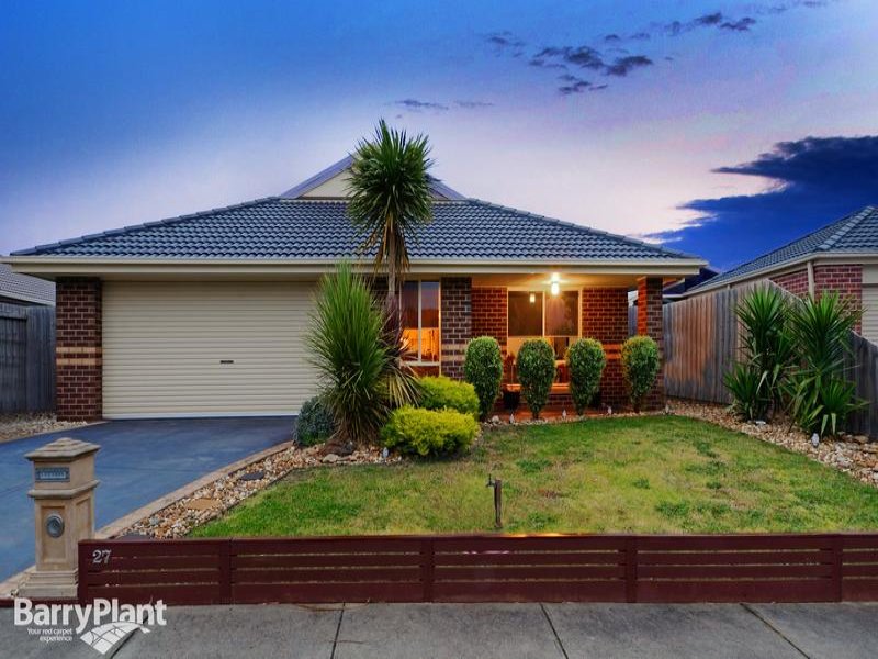 27 Azalea Avenue, Pakenham, VIC 3810
