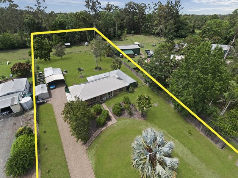4 Idris Court, Landsborough, Qld 4550 Property Details