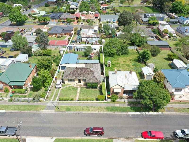 34-eleanor-street-goulburn-nsw-2580-house-for-sale-realestate-au