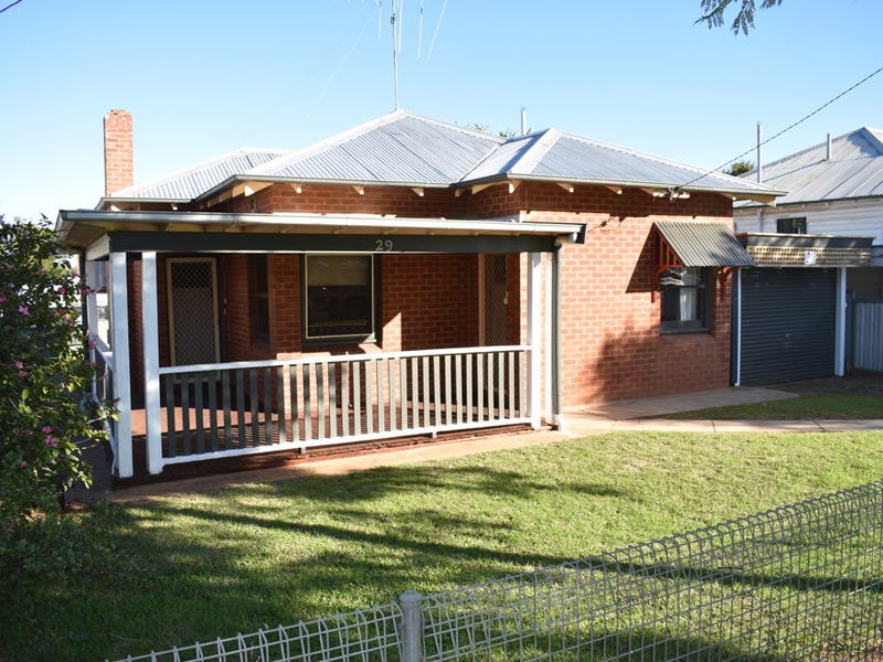 29 Mitchell Street, Parkes, NSW 2870
