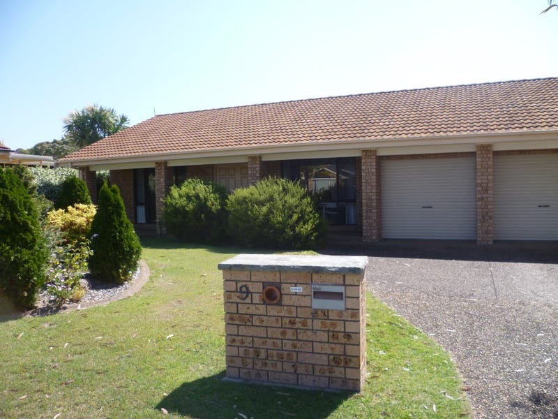 9 Satinwood Court, Caves Beach, NSW 2281