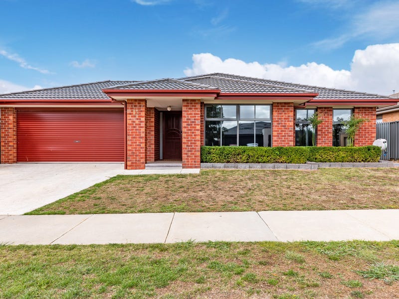 15 Wilmott Street, Lucas, Vic 3350 Property Details