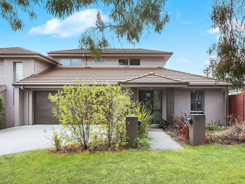 1/11 Laseron Place, Mawson, ACT 2607 Property Details