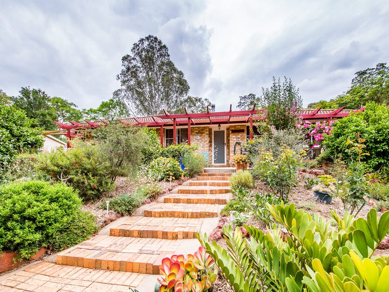 8 Harris Road, Kingaroy, QLD 4610