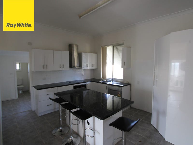61 Chester Street, Inverell, NSW 2360 Property Details