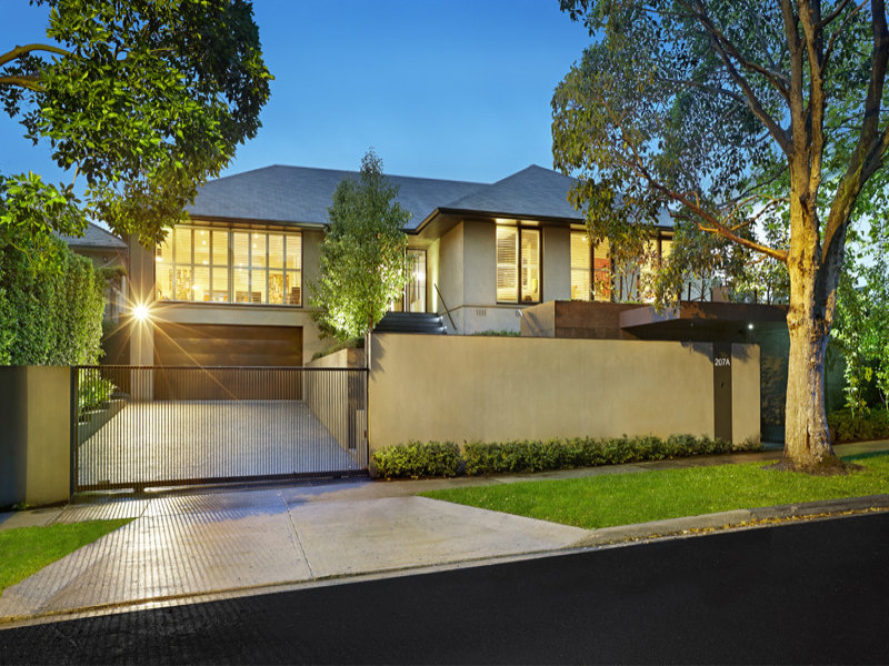 207a Kooyong Road, Toorak, Vic 3142 Property Details