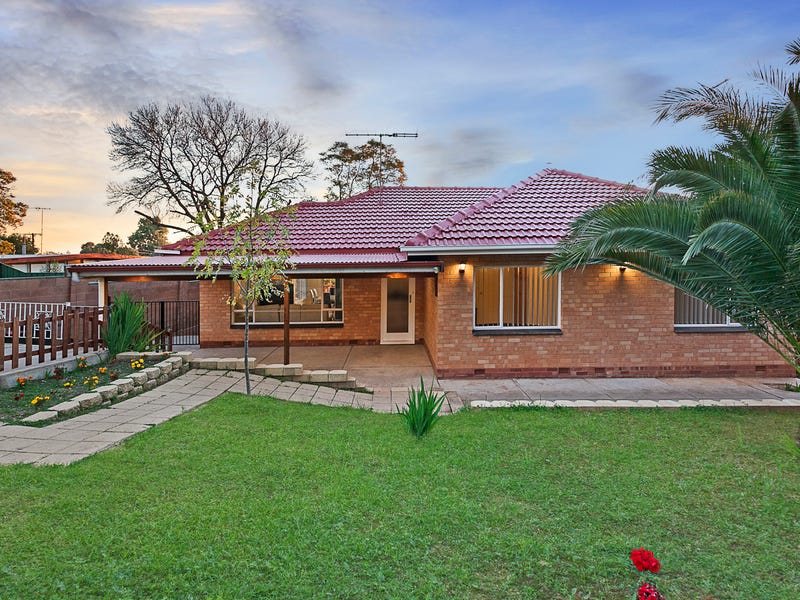 17 Linton Road, Para Hills, SA 5096