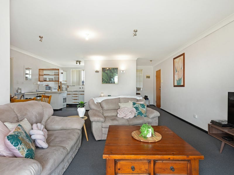 5/112 Albert Street, Taree, NSW 2430 Property Details