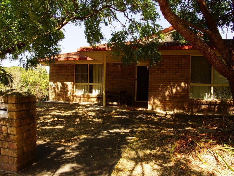 25 Hill Street, Sarina, Qld 4737 Property Details