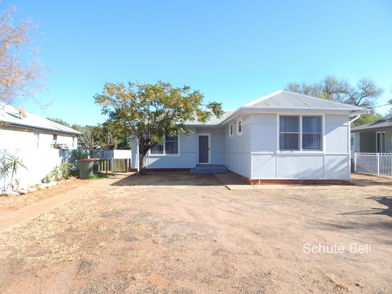 21 Campbell Street, Trangie, NSW 2823 House for Rent