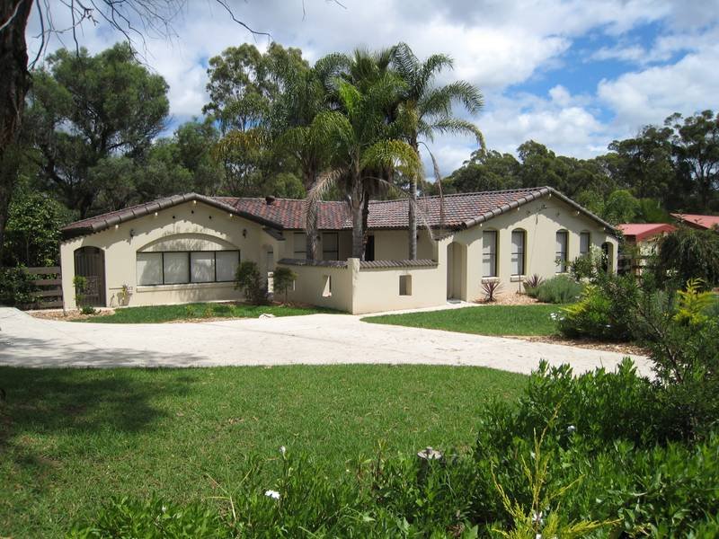 80 Elvy St, Bargo, NSW 2574 Property Details