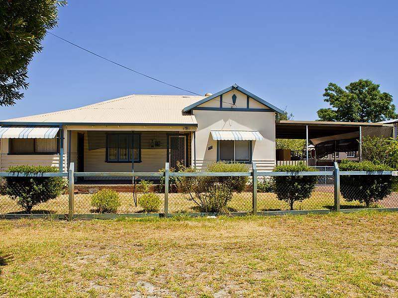 115 Anzac Terrace, Bassendean, WA 6054 Property Details