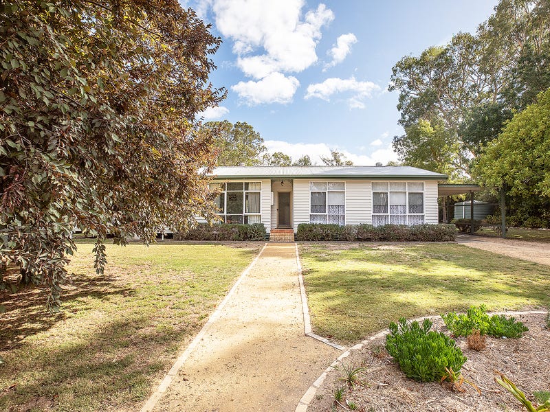 130 Wallace Street, Apsley, Vic 3319 Farmlet for Sale