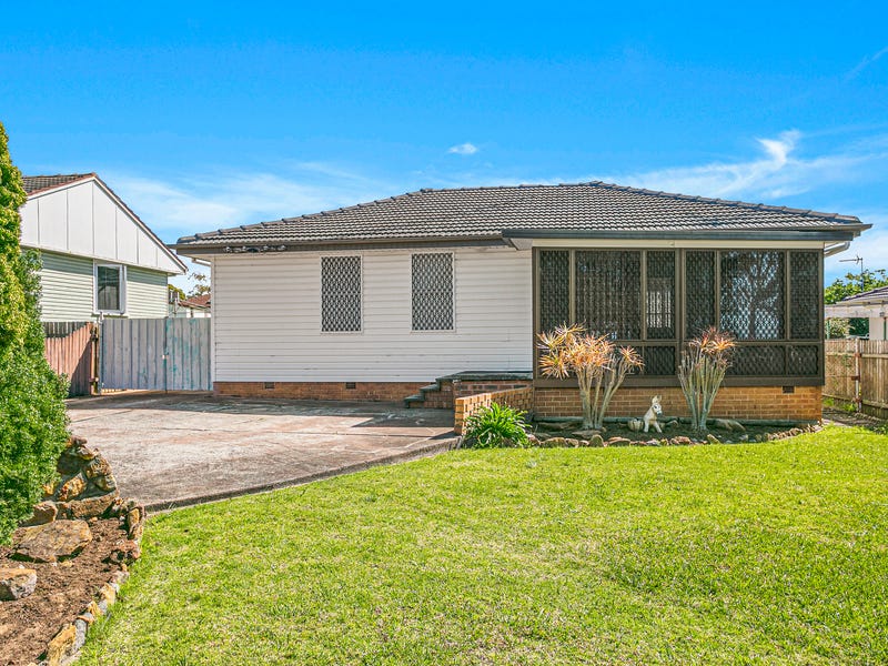 16 Mccabe Street, Warilla, NSW 2528