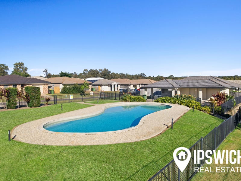 5/12 Walnut Crescent, Lowood, Qld 4311 Property Details