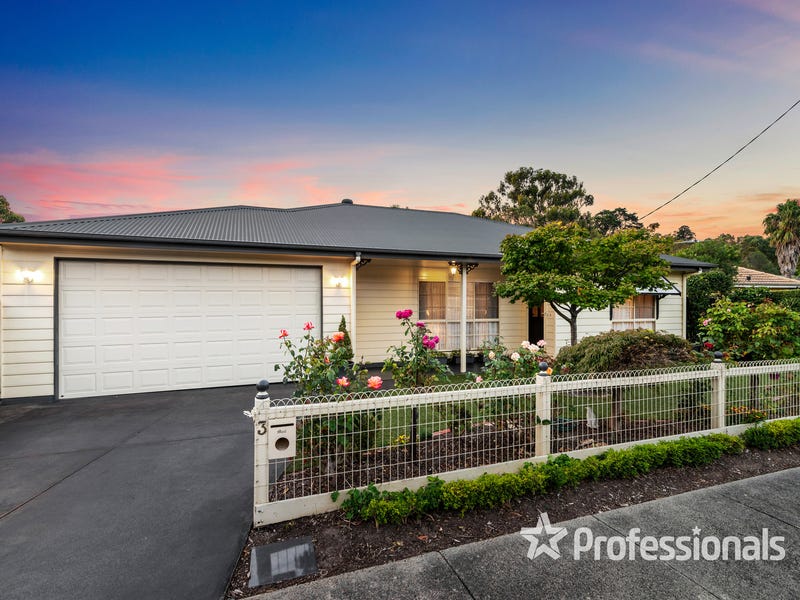 3 Smithacres Road, Montrose, Vic 3765 Property Details