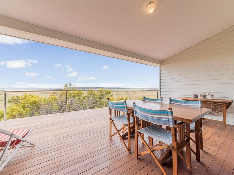 61 Landscape Drive, Venus Bay, VIC 3956