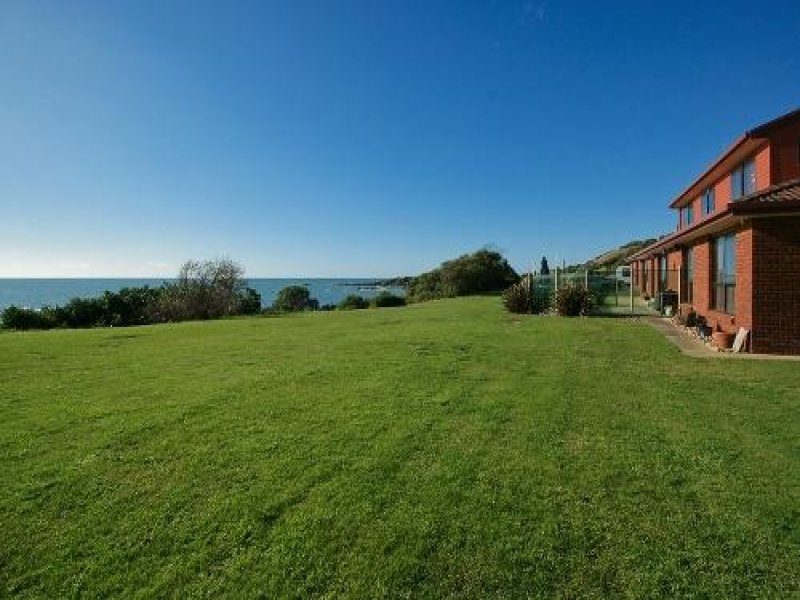 534 Penguin Road, Penguin, TAS 7316