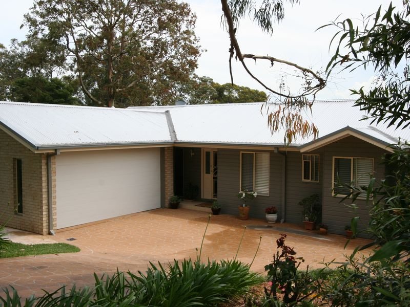 72 Alkrington Avenue, Fishing Point, NSW 2283