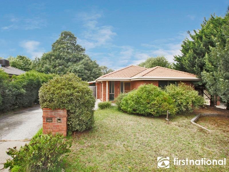 11 Wilmott Close, Berwick, Vic 3806 Property Details