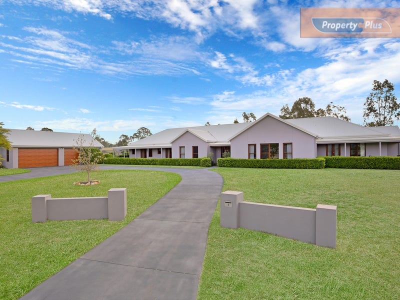 1 Portrush Cres, Luddenham, NSW 2745