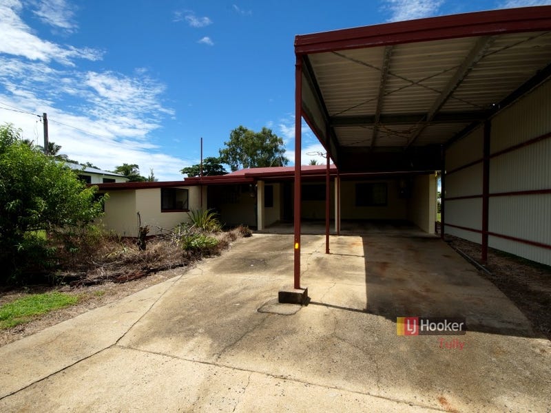 52 Luff Street, Hull Heads, QLD 4854