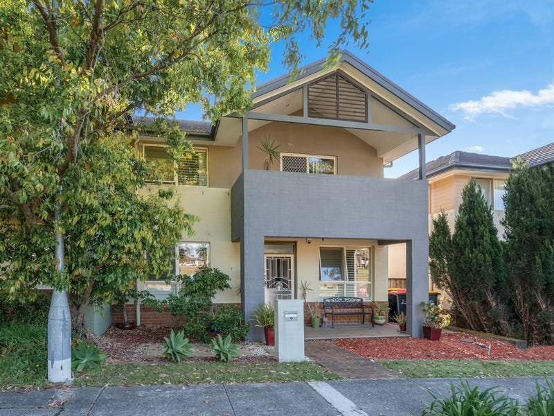 9 Botanica Drive, NSW 2141 Property Details