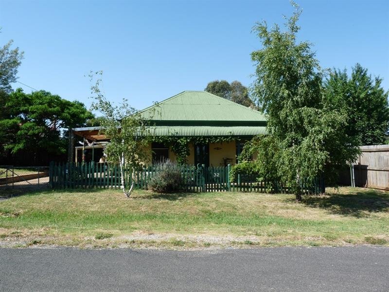 32 Crowson Street, Millthorpe, NSW 2798