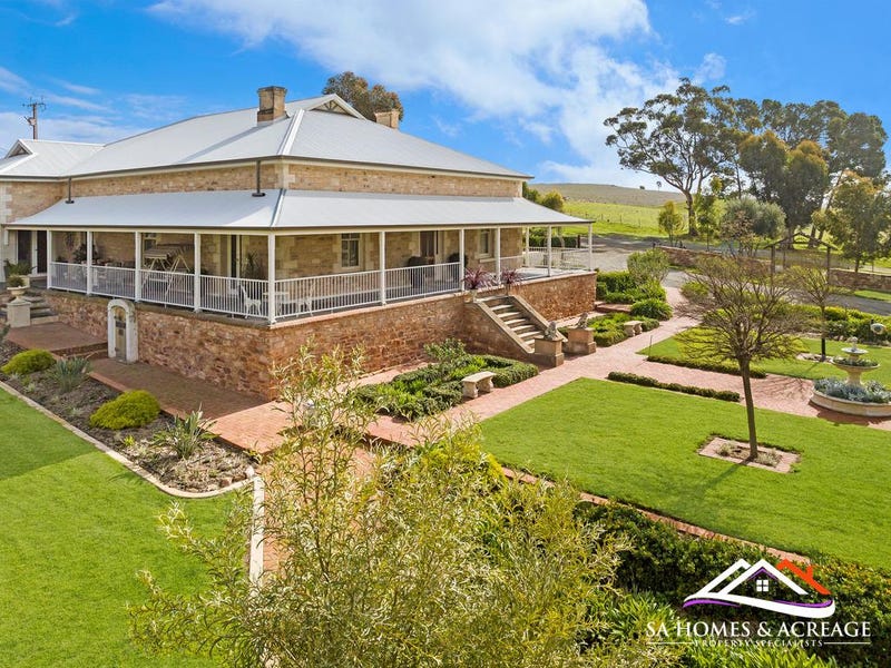 14 Wenhams Road, Jamestown, SA 5491